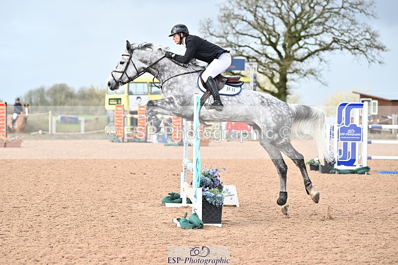 240315A-125751-01090 - Cls 3 Snr Foxhunter