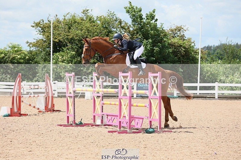 250528-130824-00880 - Cls 4 Newcomers and 1.10m Open