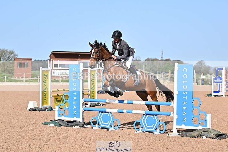260408-100455-00075 - Cls 2 British Novice and 90cm