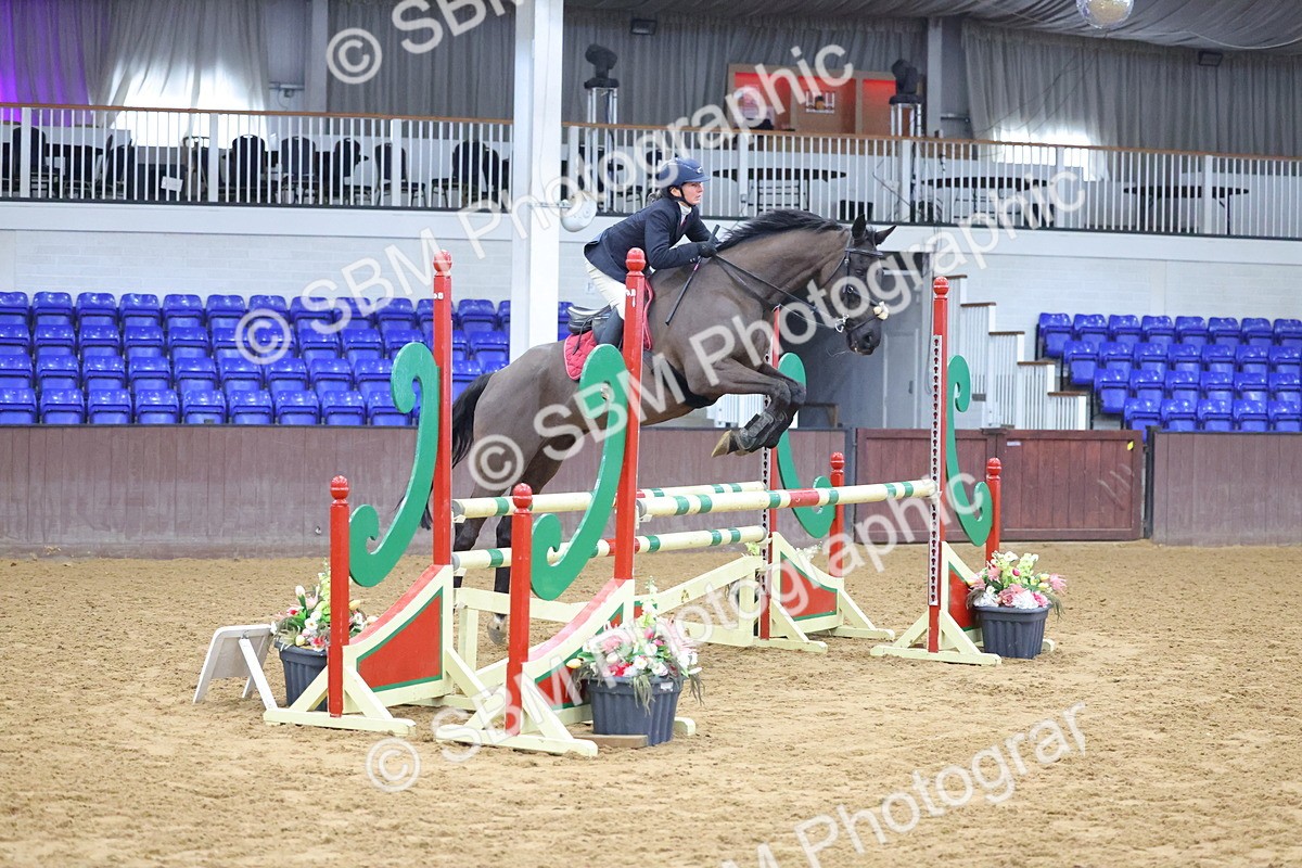 SBM_008317 - Class 21 - Nupafeed Supplements Senior Discovery/ 1m Open - First Round (1.00m)