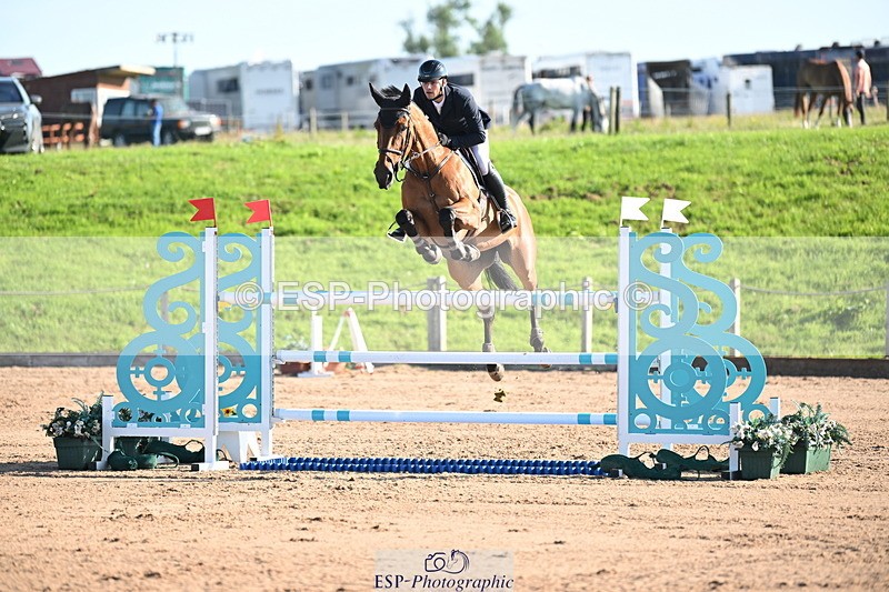 240719A-082345-09282 - Cls 18, 1 Star Gold Tour 1.35m