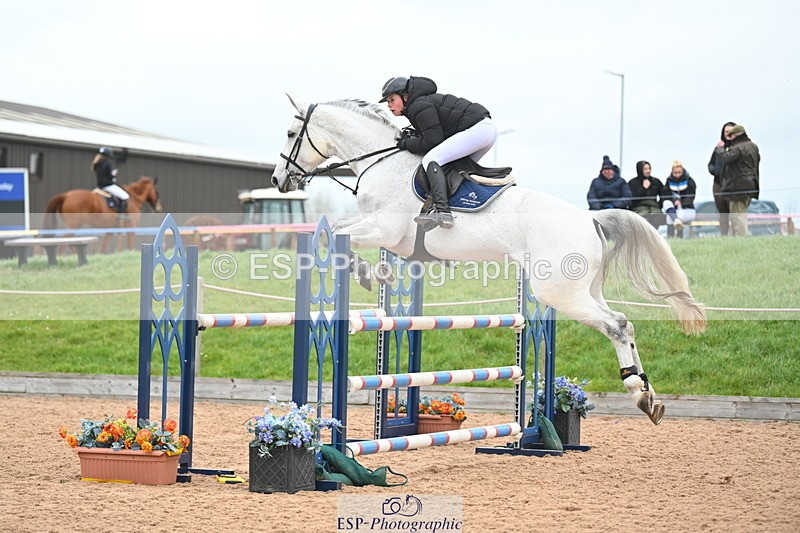 240316A-111519-03008 - Cls 14 Snr Newcomers