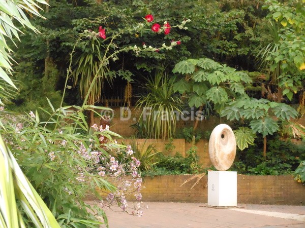 Image 9 - Holland Park