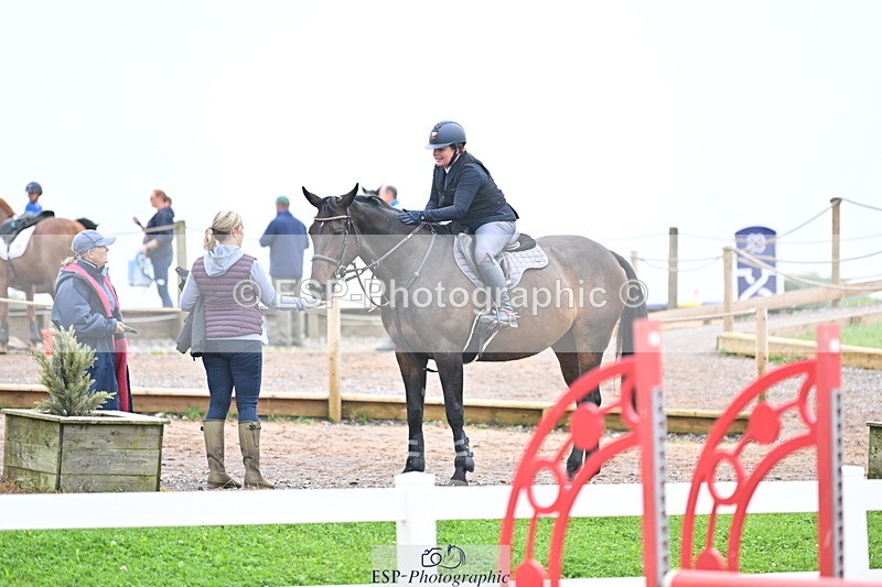 240907A-115240-01279 - Cls 8 1.05m Amateur Qualifier