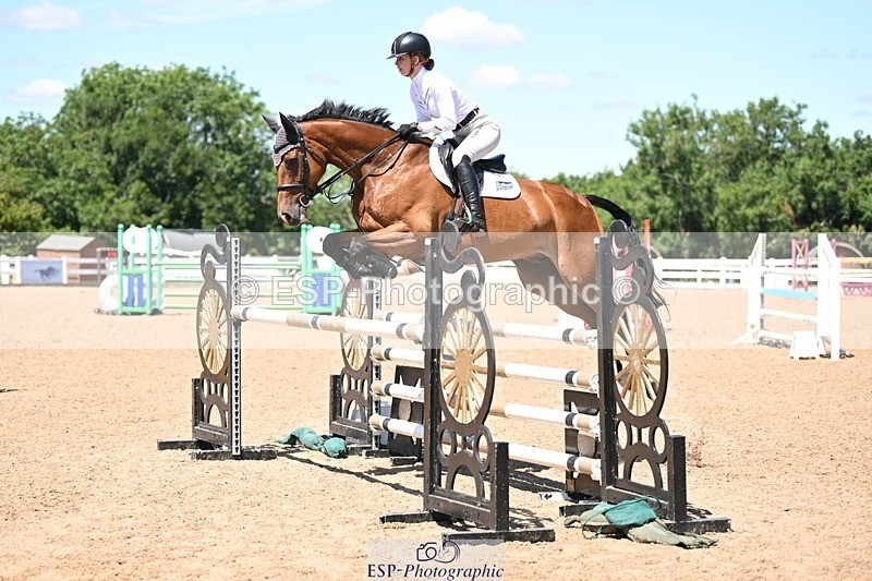 250709-132705-00854 - Cls 4 Snr Newcomers & Snr 1.10m