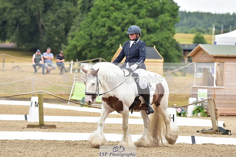 250719A-103842-03749 - 092-Rachael.Smaldon-Nadderbrook.Biscuit