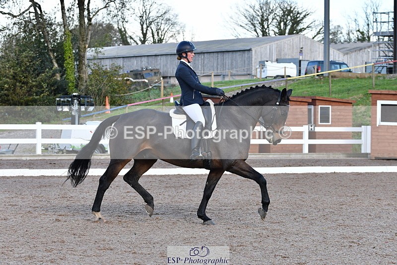 231104A-123826-00507 - Cls 12 Music Medium