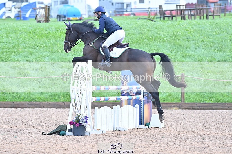 231013A-100214-01093 - Cls 7 Discovery & 1m Open