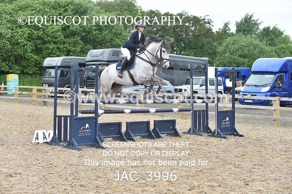 JAC_3996 - CLASS 4 - SAT -Senior Newcomers/ 1.10m Open