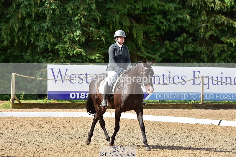 250719A-100538-03508 - 019-Bryony.Lovell-Williams-Broadtown.Man.In.The.Mirror