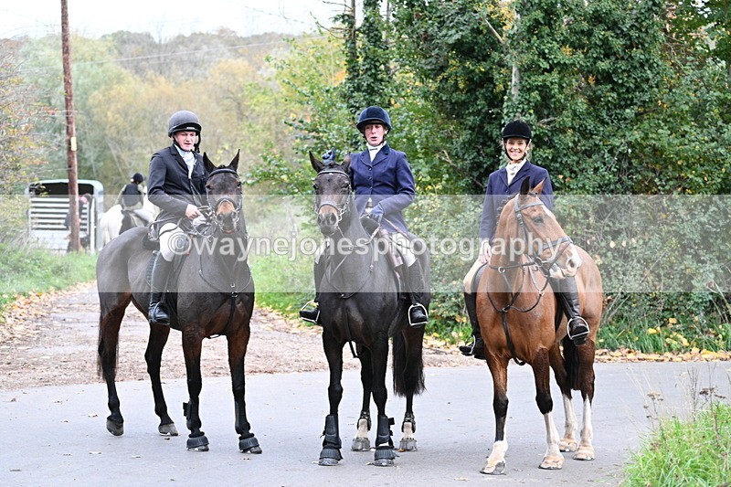 WJ7_7430 - Walk Home..