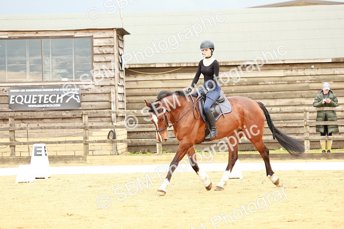 0B8A9329 - Class 5-4 - Novice 2-Prelim 3