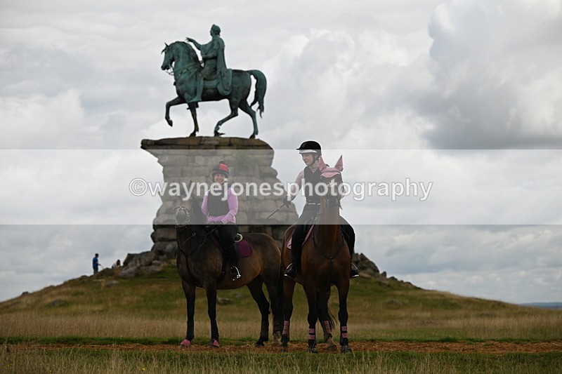 DSC_4213 - Time at Statue 09:50 to 11:09