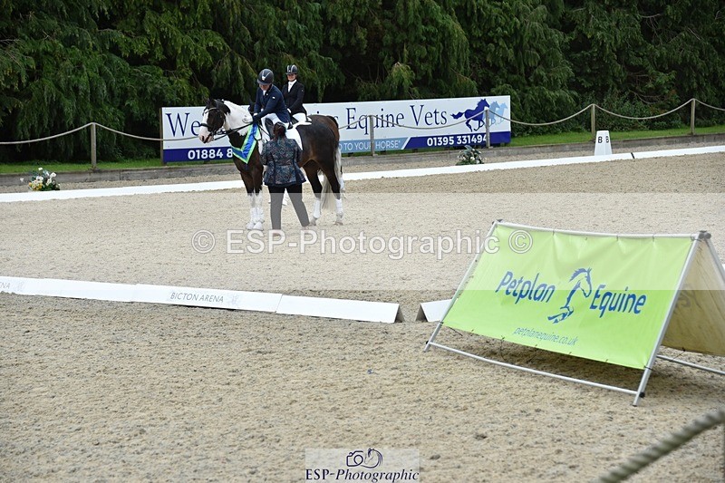 230813-163334-08278 - Elem Bronze Presentations