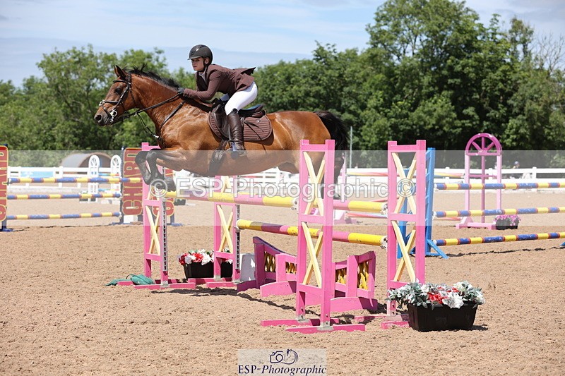 240629A-141430-06753 - Cls 19 Foxhunter and 1.10m Open