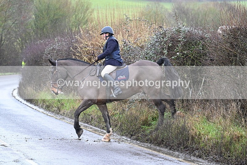 WJ7_7023 - Crossing A Camera