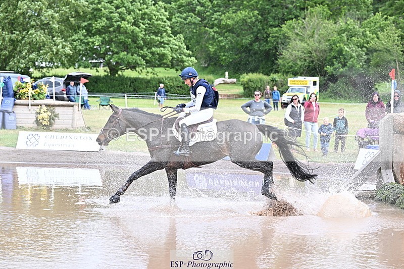 250525A-144240-16562 - D-456-Yasmin.Ingham-GYPSIE.DU.LOIR