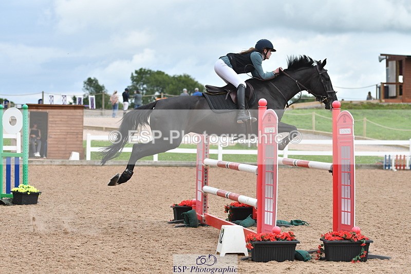 240727A-153340-06195 - Cls 24 1.05m Amateur Qualifier