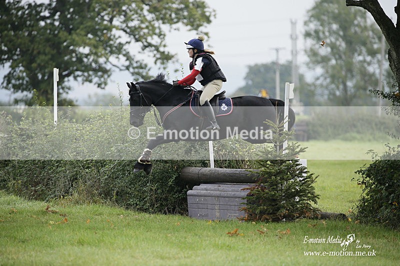  WWHT 171021 0906 - Open Novice (0.80m)  17/10/21