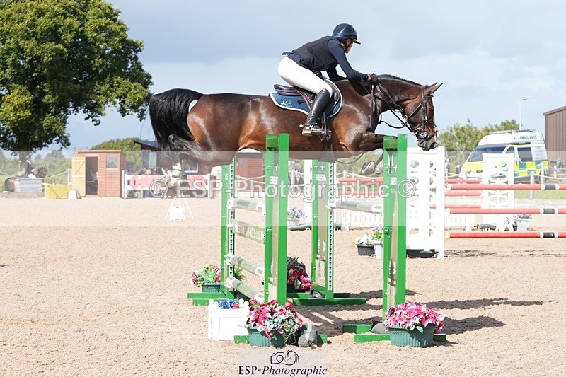 250913-122015-06867 - Cls 15 Snr Foxhunter