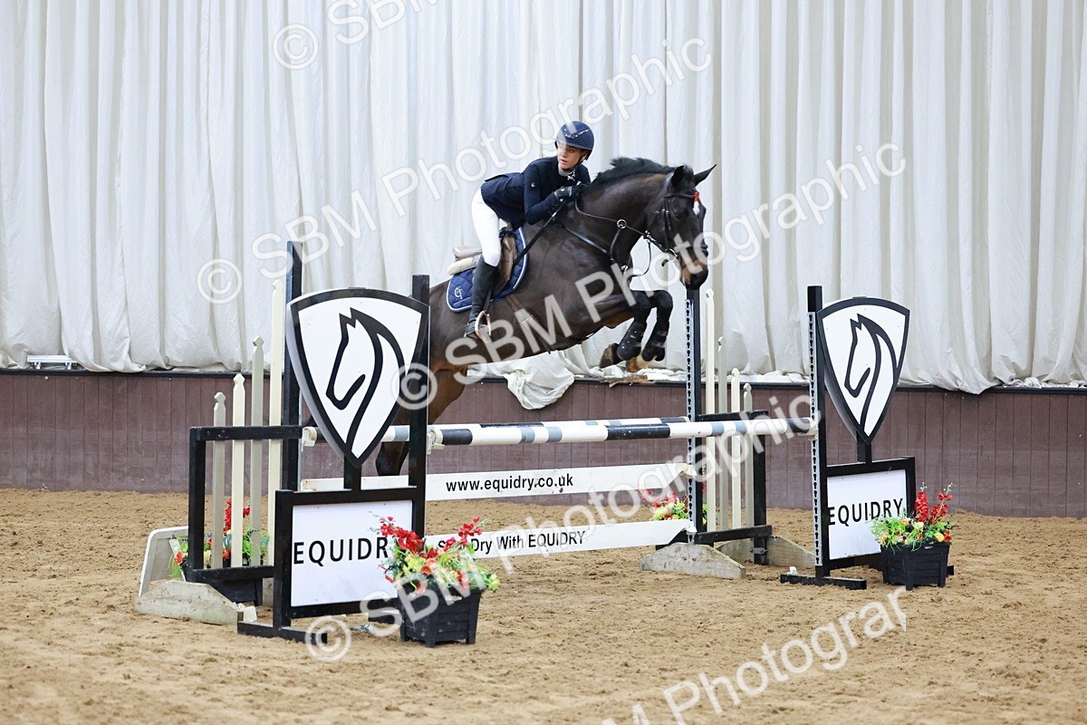 SBM_007639 - Class 24 - Nupafeed Supplements Senior Discovery/ 1m Open