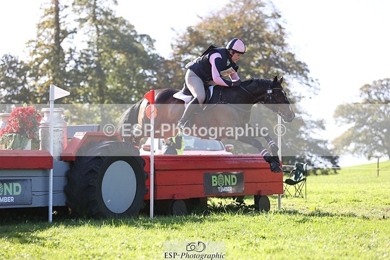 241026-120733-13323 - 402-Ella.Matravers-BALLYMITTY.MAC