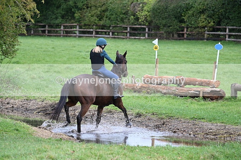 WJ7_9562 - Time at Photographer 10:58 to 11:23