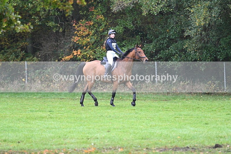 WJ7_3030 - Time 10:47 to 11:11 at the water