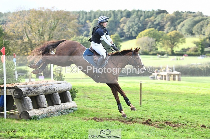 231021-161748-20768 - 564-JANA.DE.CAVAIGNAC-Rosie.Kendall-SC+XC