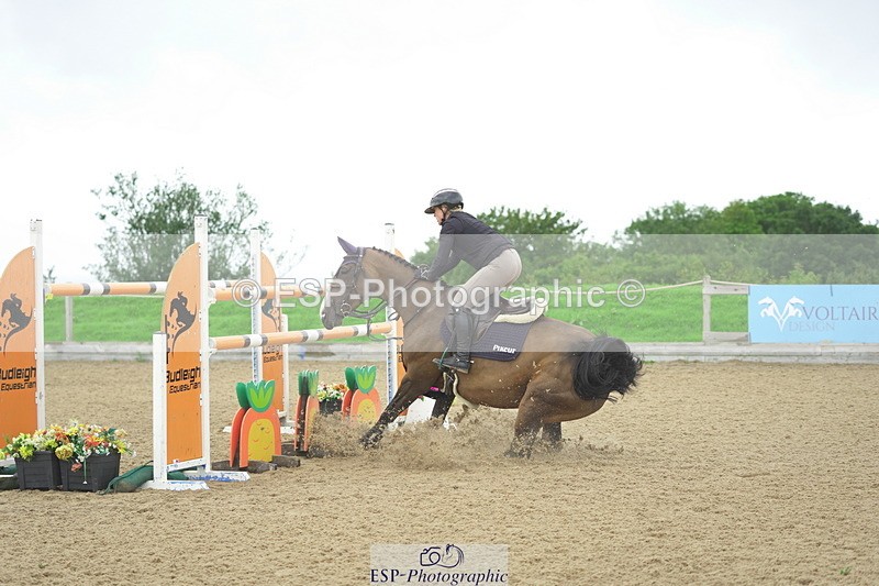 230730A-133420-10139 - Cls 27 Chard Grand Prix