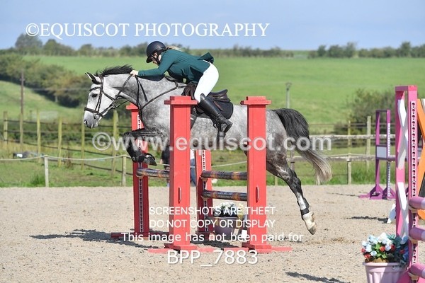 BPP_7883 - CLASS 3 Senior BritiNovice/ 90cm Open