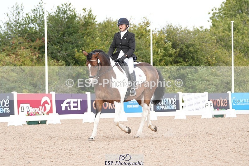 250906-110450-01936 - 026-Alison.McCarthyFarleaze.Lady.Sylvia