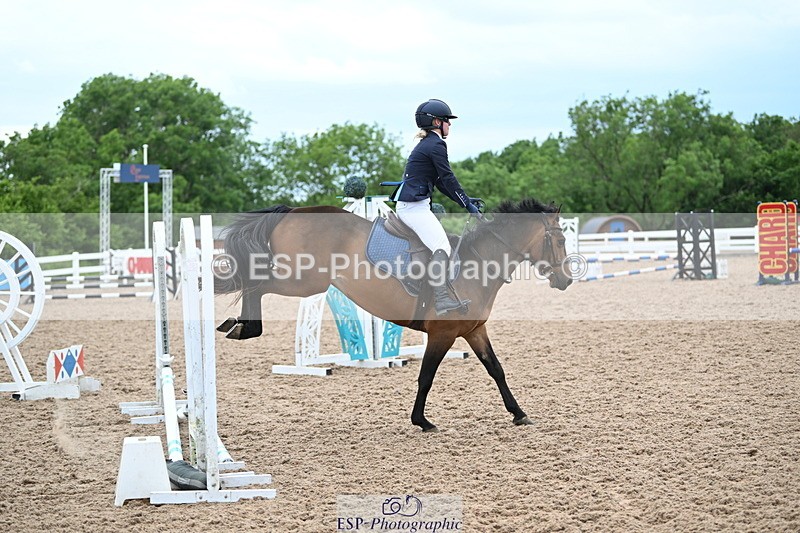 240611A-164622-00278 - 70cm