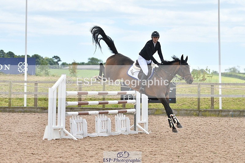 240609A-141404-06069 - Cls 19 Snr Foxhunter and 1.20m Open