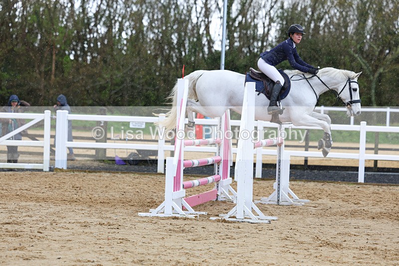 3E7A1533 - Class 6: Senior 1.05m
