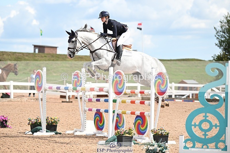 250723-154235-01199 - Cls 6 Foxhunter and 1.20m