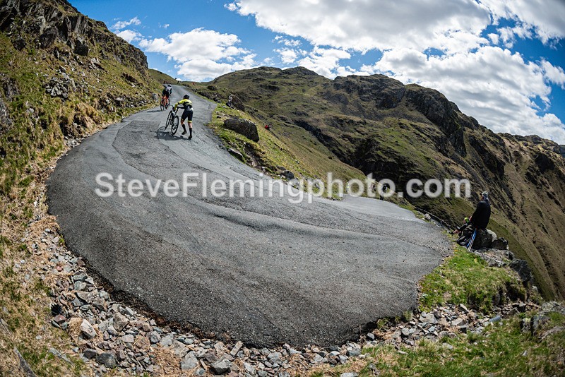 113705 - Hardknott Hairpin 11.00 - 12.00