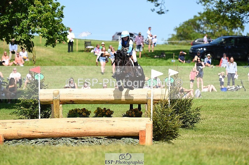 230527-163138-12052 - 317-FERNHILL_KANKAN-Jonelle_Price-XC