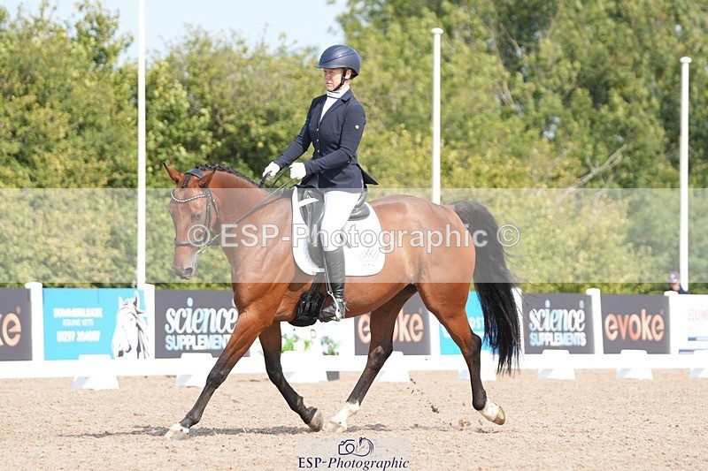 250817-105355-08189 - 151-Shona.MclauchlanLuca.Me.Go