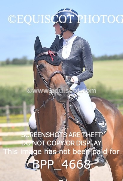 BPP_4668 - CLASS 4 Senior Discovery/ 1m Open