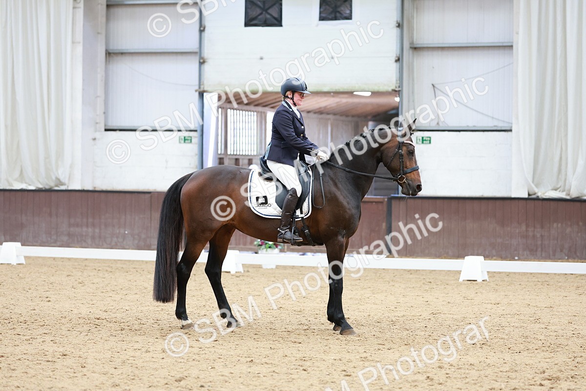 SBM_009974 - Class 6b - Novice 6 - 12.40-13.43