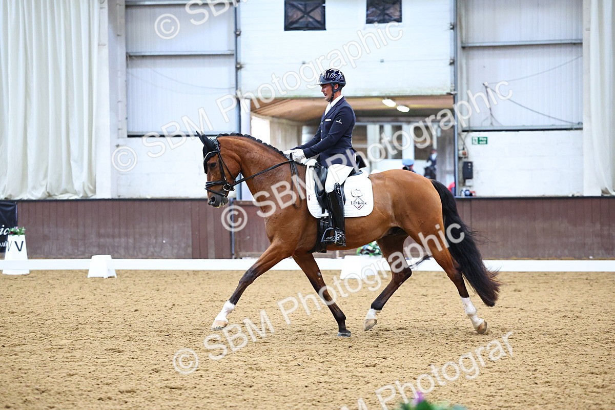 SBM_006631 - Class 5 - novice 6 - 12.04-13.07