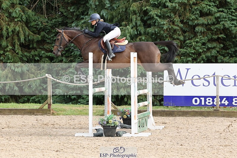 250703A-172017-06277 - Cls 10 1.05m Amateur Q and Open