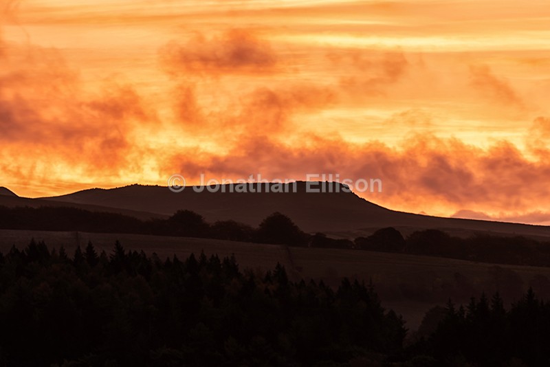 Higger Tor Sunrise - The Peak District