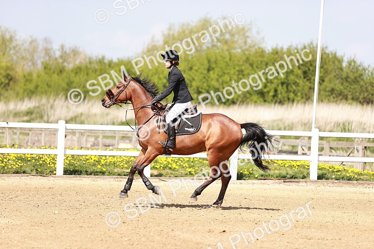  - Class 23 - Senior 1.05m