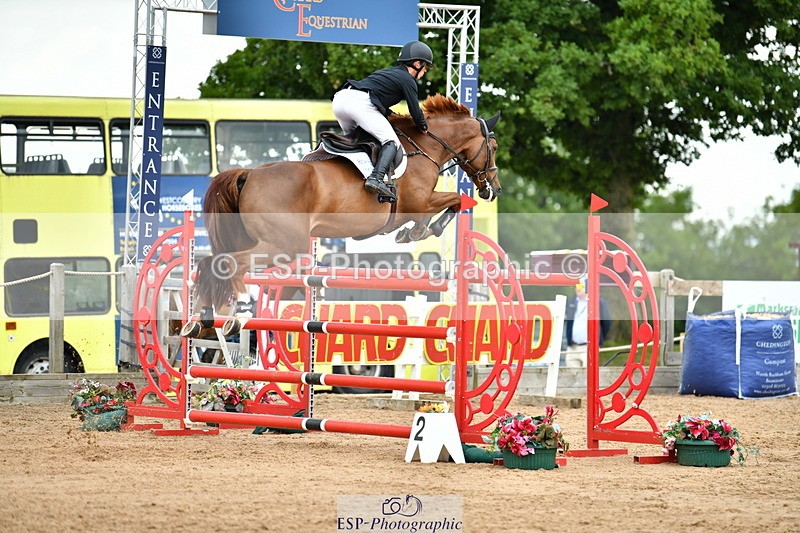 230720A-155153-04071 - Cls 9, 2 Star Big 1.40m Start to break