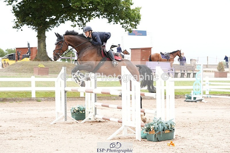 250731-091633-01260 - Cls 07 A&B Snr Disc & 1.00 Open