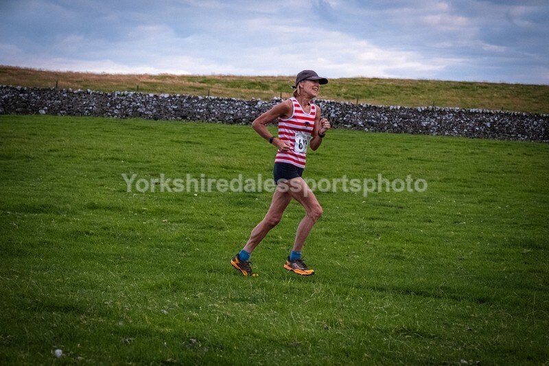 DSCF4274 - Eshton Moor  - Wharfedale Harriers