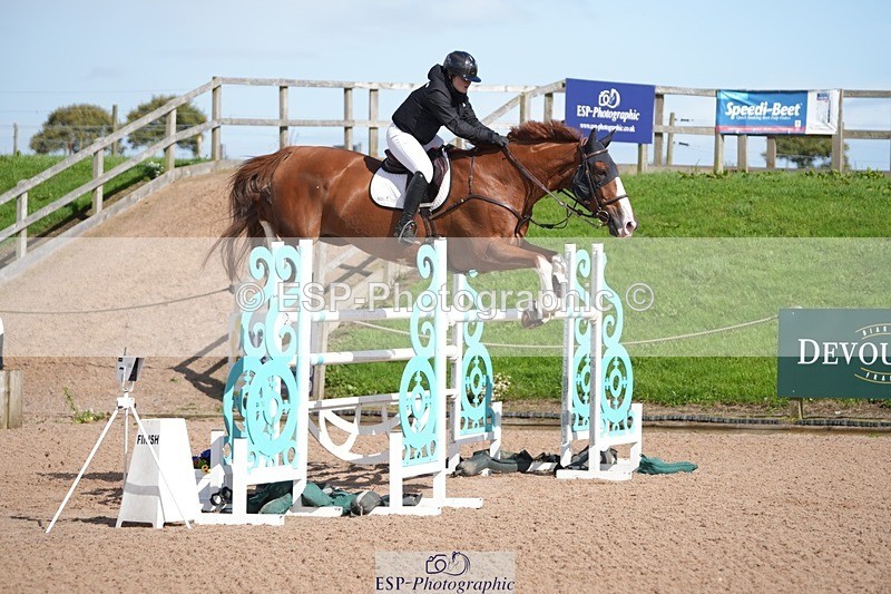 250913-142912-07551 - Cls 18 National 1.30m Open