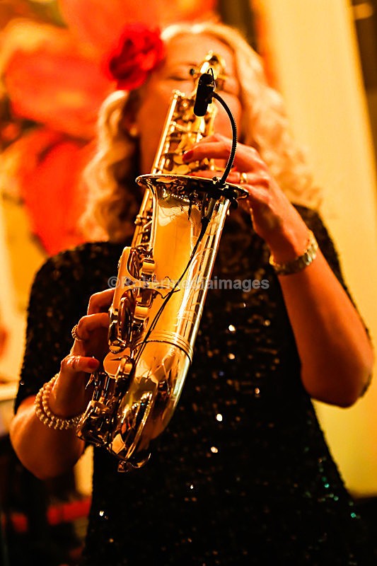 KC_051 - Kim Cypher Band